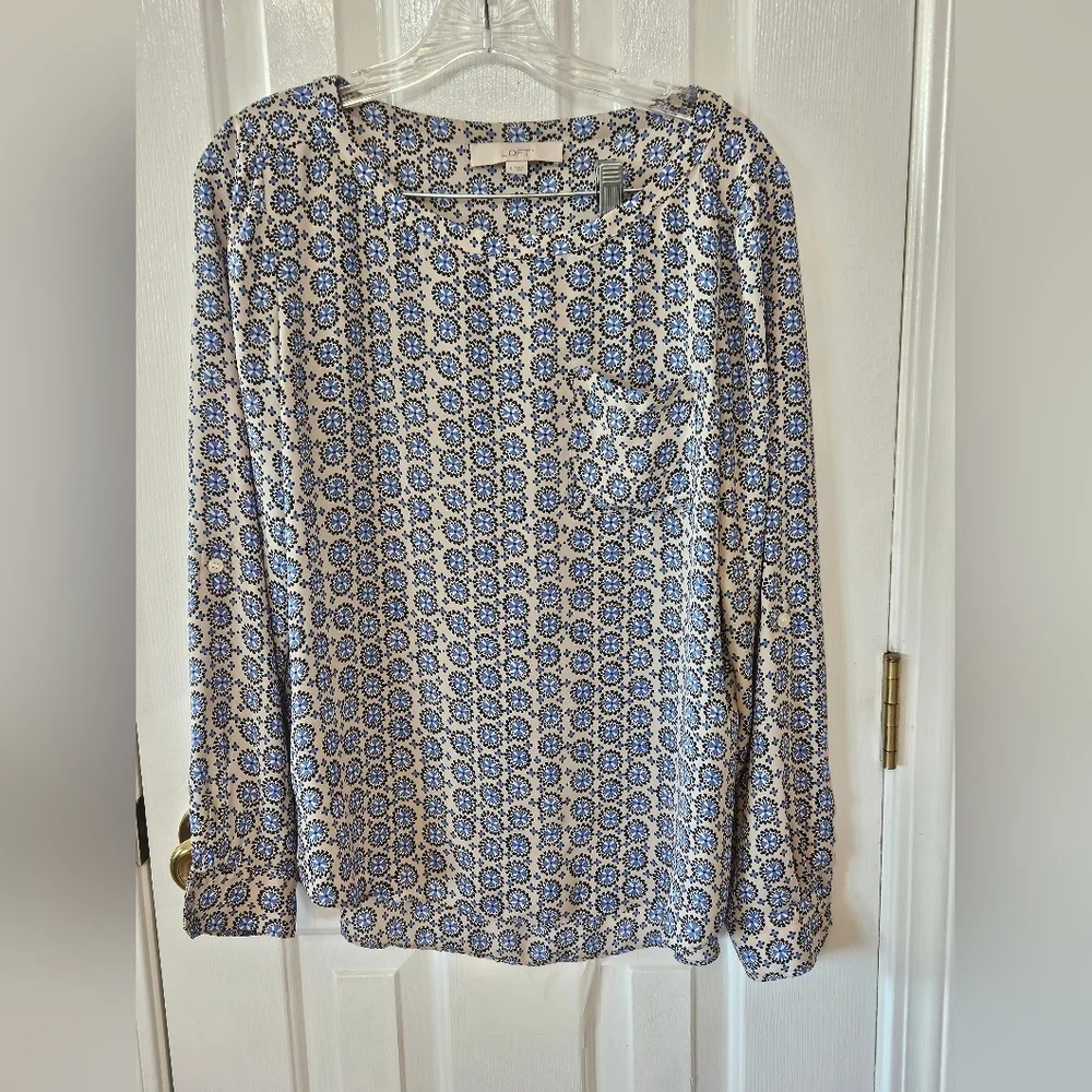LOFT Blue and Cream Geometric Blouse Small